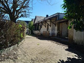  Immeuble  vendre 2 pices 125 m