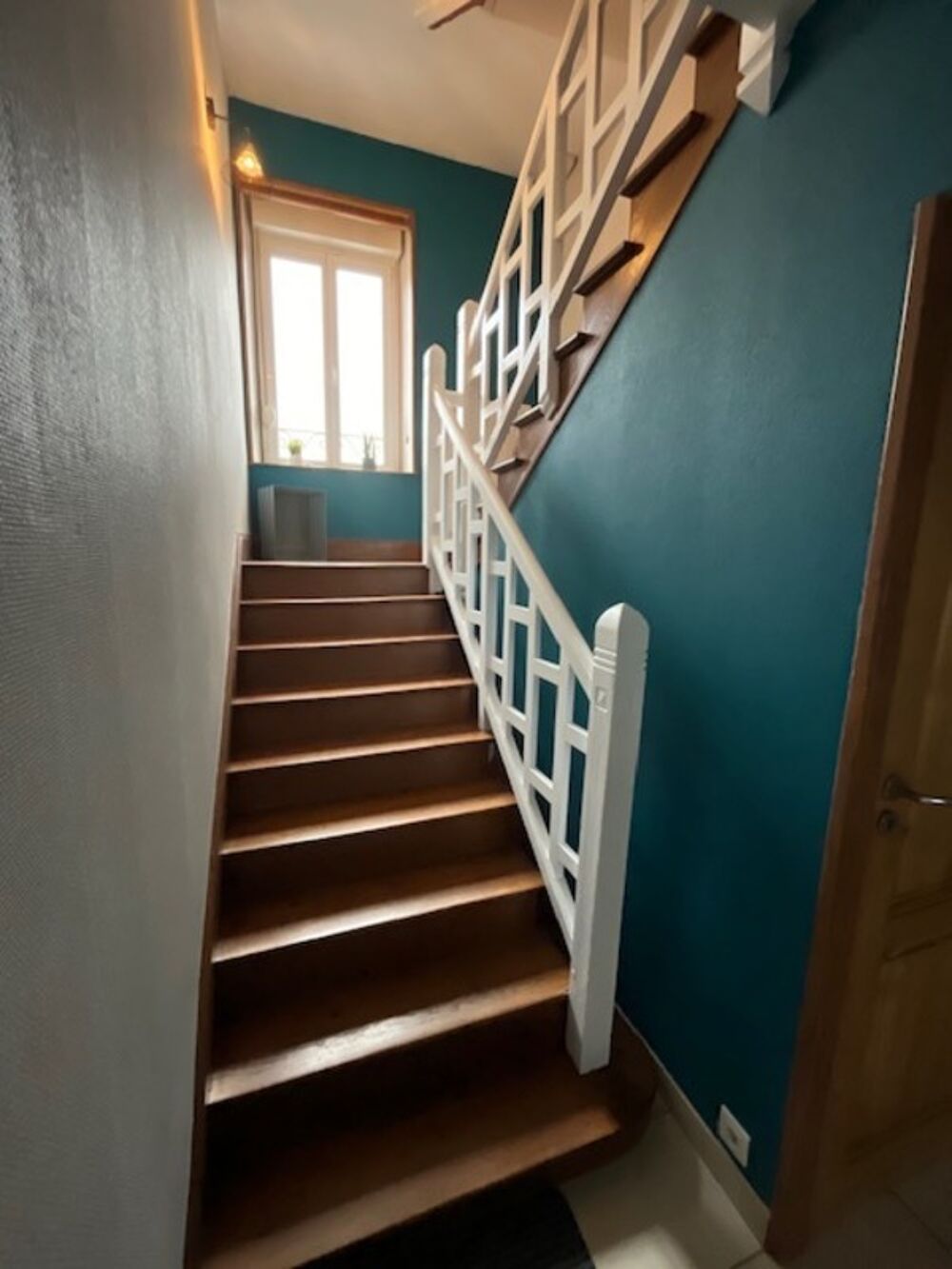 GOLBEY CENTRE MAISON 238 m², 6 CHAMBRES, JARDIN, GARAGE