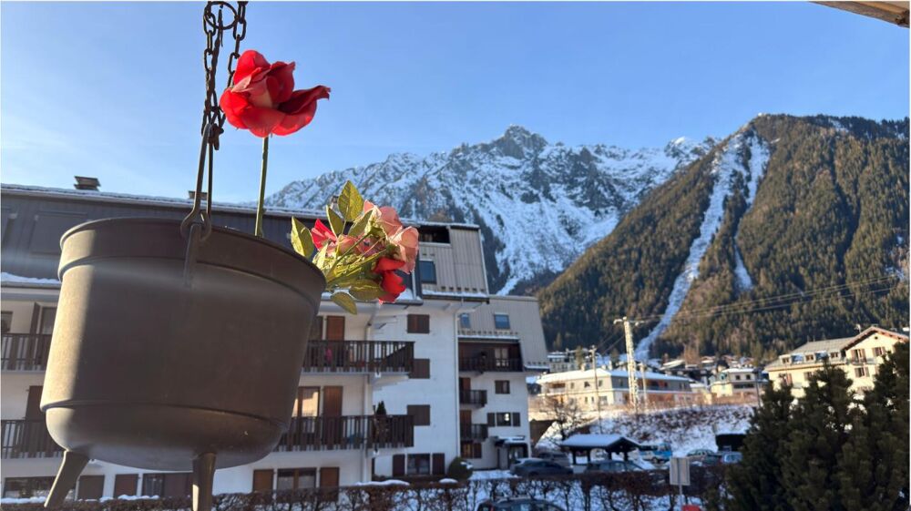 Vente Maison Chamonix - Chalet rare proche centre-ville avec vue exceptionnelle Mont-Blanc et Aiguille du Midi Chamonix mont blanc