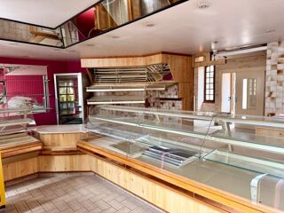  Immeuble à vendre 3 pièces 300 m²
