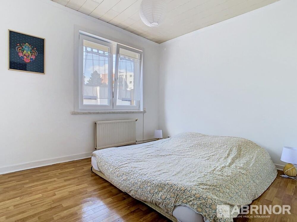 Vente Maison MAISON SEMI-INDIVIDUELLE, 3 CHAMBRES, JARDIN DE VILLE, DEPENDANCE Villeneuve d ascq
