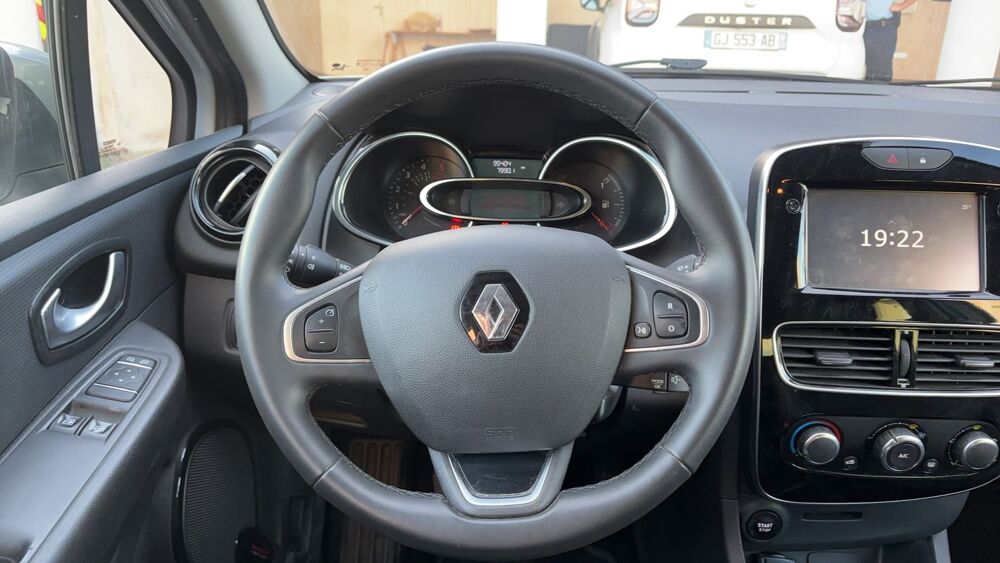Clio 1.5 dCI 90.0 Energy Zen 2017 occasion 24490 La Roche Chalais