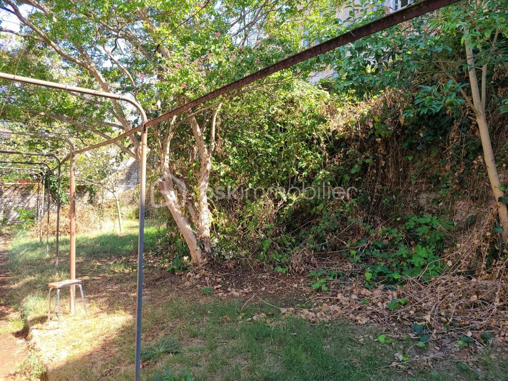 Vente Propriété/Château Volumes et potentiel – Maison de 240 m² avec vue dégagée sur la Garonne Le mas d agenais