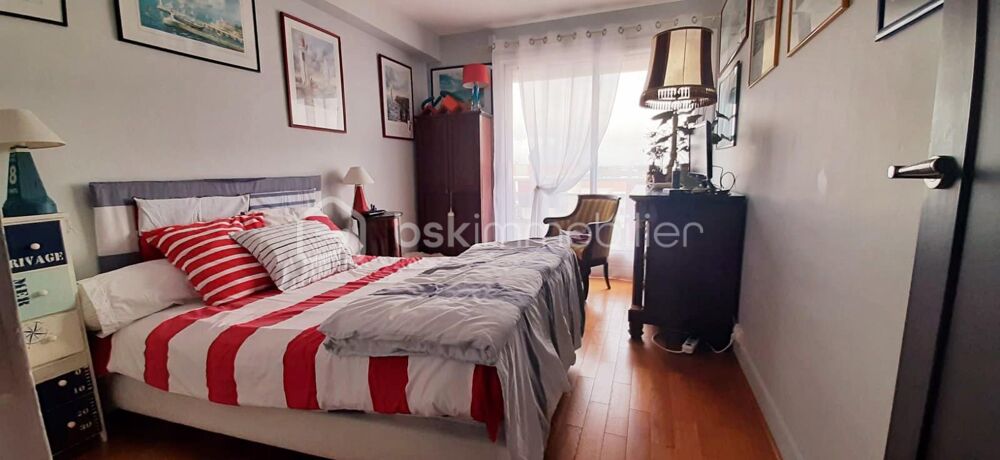 A VENDRE- Les Sables d'Olonne- Le Remblai