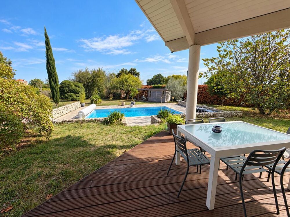 Vente Maison Maison  5 pièce(s) 124 m2 + double garage Saint ciers de canesse