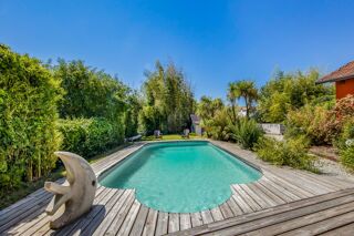  Maison à vendre 10 pièces 235 m²