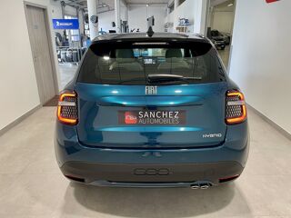 Fiat 600 1.2 HYBRID 136 DCT6 PACK 2025 occasion 52000 Chamarandes-Choignes