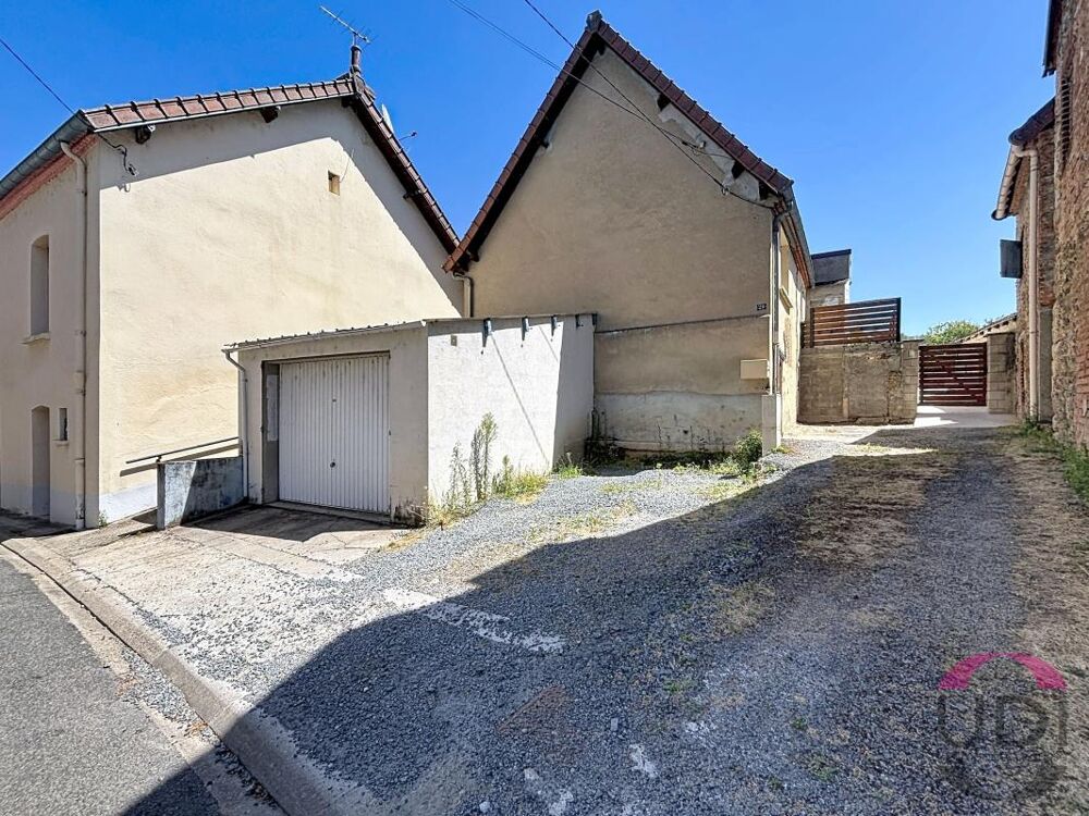 Désertines  Maison rénovée avec jardin, garage et revenus photovoltaïques