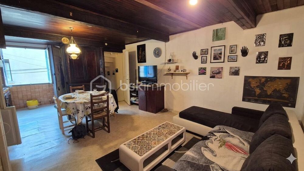 Vente Maison A VENDRE MAISON DE VILLAGE DE 58M² A POLLESTRES - CENTRE VILLE - PROCHE DE TOUS LES COMMERCES - DEUX CHAMBRES - COMBLES AMENAGEA Pollestres