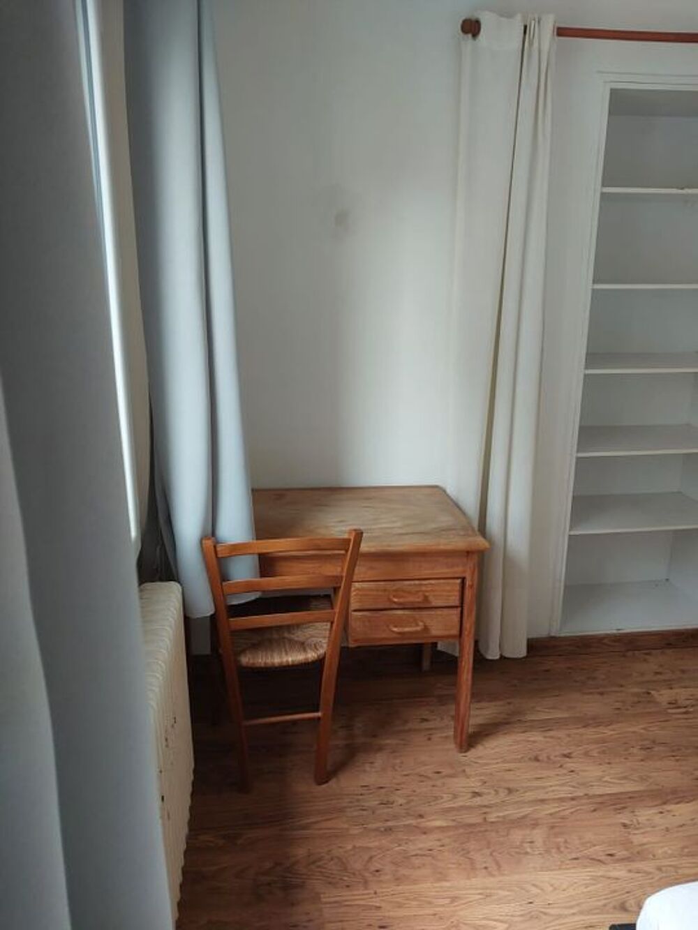 Chambre de 10m2 à louer sur Grenoble