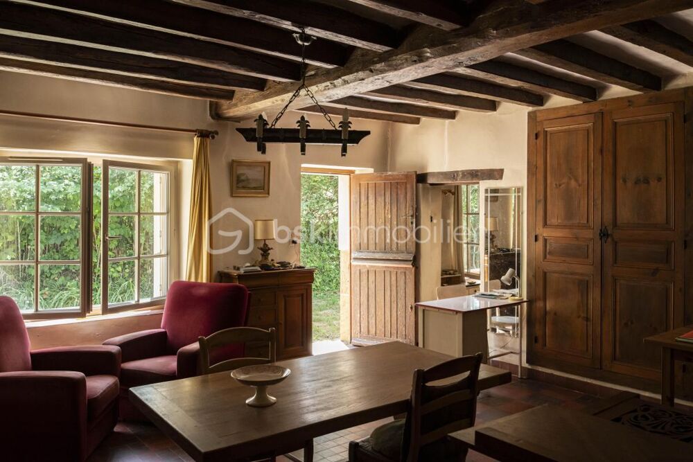 Maison de charme au calme  Le Grand-Lucé  Grand jardin, authenticité et potentiel à révéler