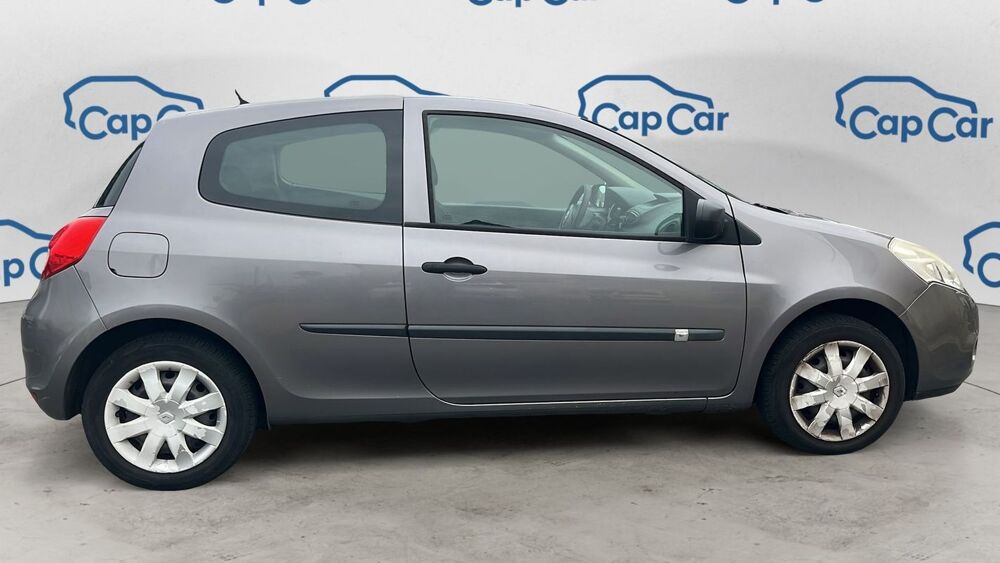 Clio III 1.2 75 Alize 2013 occasion 45000 Orleans