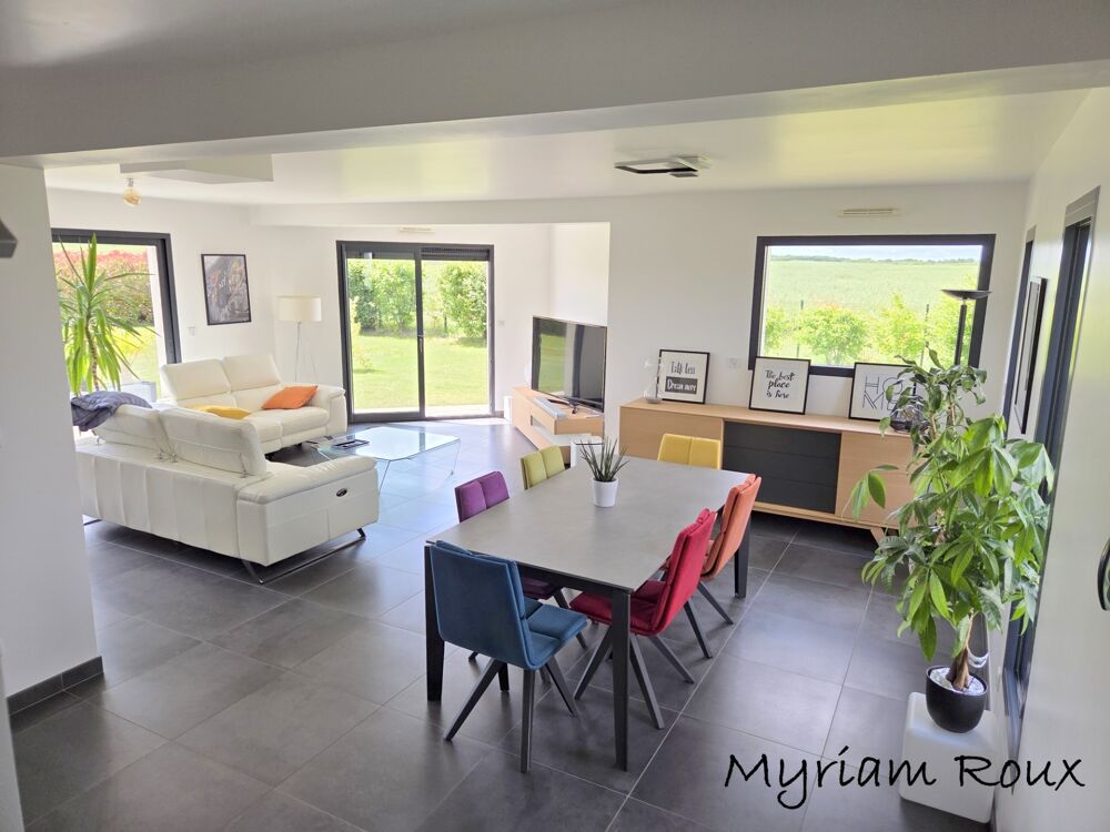 Maison 6 pièces 143 m² · à Vennecy · 143 m² · 425 000 €