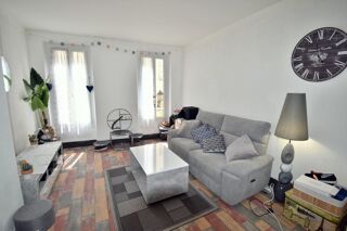  Appartement  vendre 4 pices 82 m