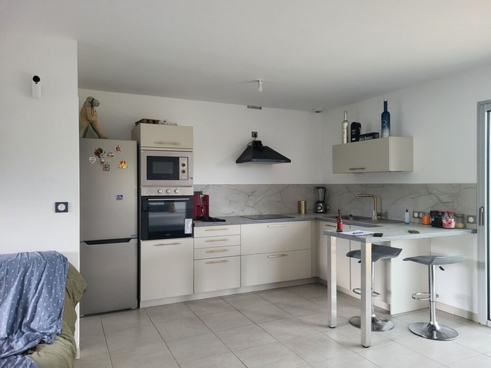 Maison à vendre 4 pièces AIRVAULT (79) Terrain 717 m²