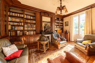  Maison � vendre 11 pi�ces 308 m�