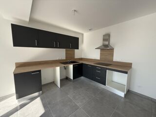  Appartement à louer 4 pièces 88 m²