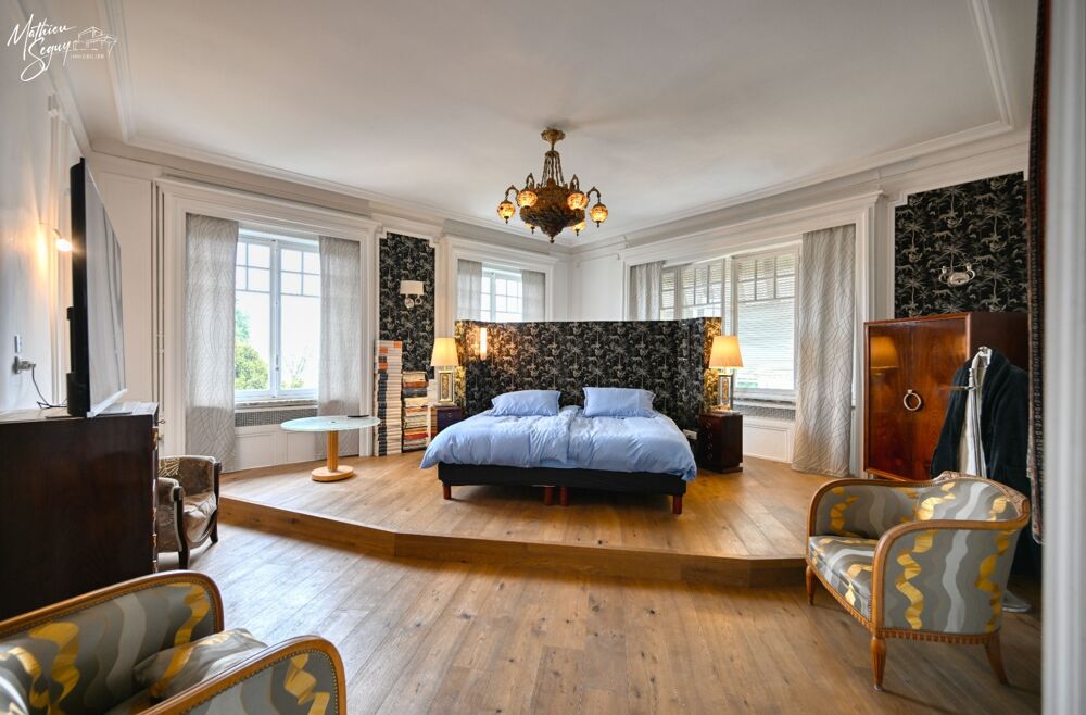 à vendre  Propriété/château Chazelles-sur-Lyon (42140)