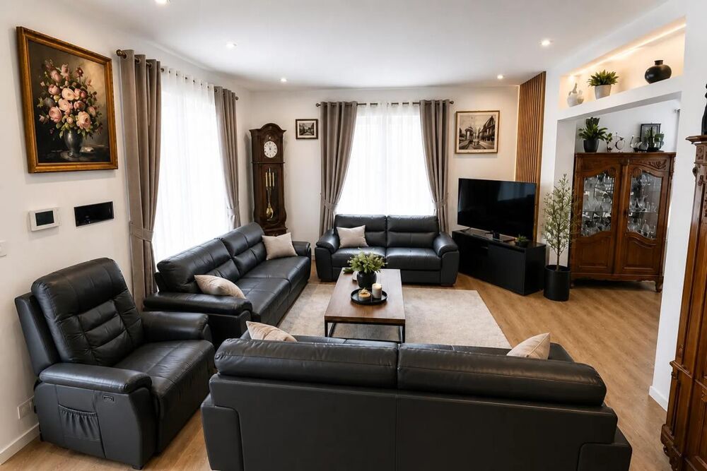 68390 SAUSHEIM  QUARTIER RÉSIDENTIEL RECHERCHÉ  MAISON FAMILIALE DE 200 m²  7 PIÈCES  5 CHAMBRES  SOUS-SOL AMÉNAGÉ  COMBLE