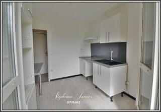  Appartement à louer 3 pièces 61 m²
