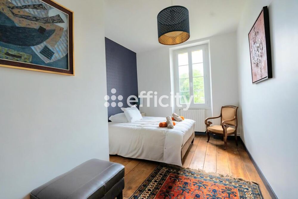 � vendre  Maison Vouh� (17700)