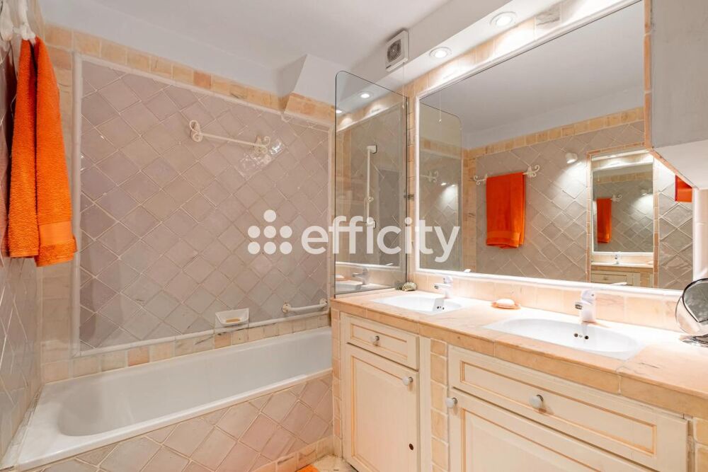 � vendre  Appartement Ramatuelle (83350)