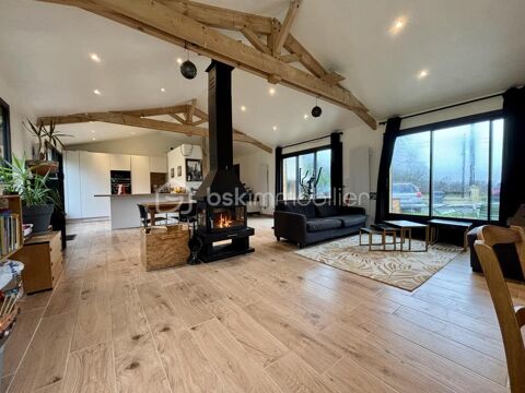   ? Maison familiale en campagne, aux portes de Corseul, 166 m� Maison - 7 pi�ce(s) - 166 m�