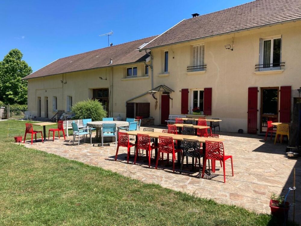   COUP DE COEUR DE CETTE FERME AUBERGE IMPLANTEE SUR 21 HECTARES, SECTEUR AMBAZAC 87 Les billanges