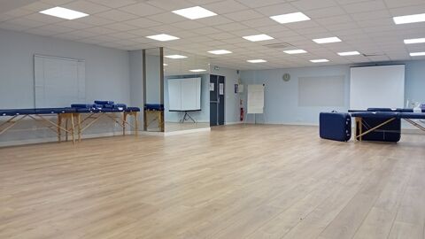 Local commercial, artisanal, professionnel  à vendre RAMONVILLE SAINT AGNE (31) proche centre ville 89000 31520 Ramonville saint agne