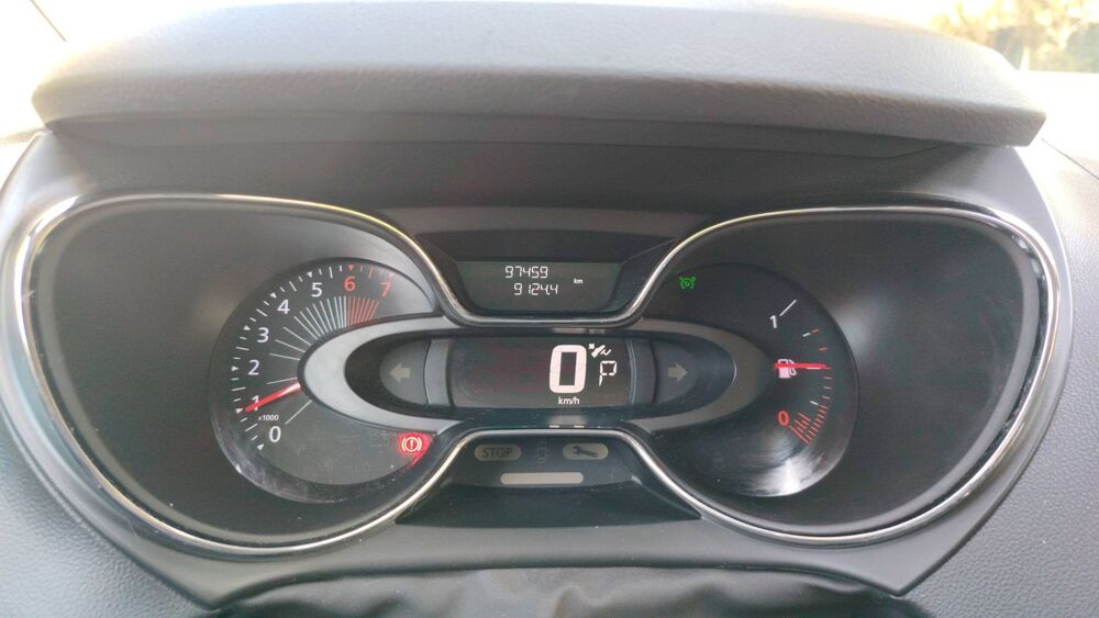 Captur 1.2 TCe 120 Intens - Automatique 2017 occasion 79360 Marigny
