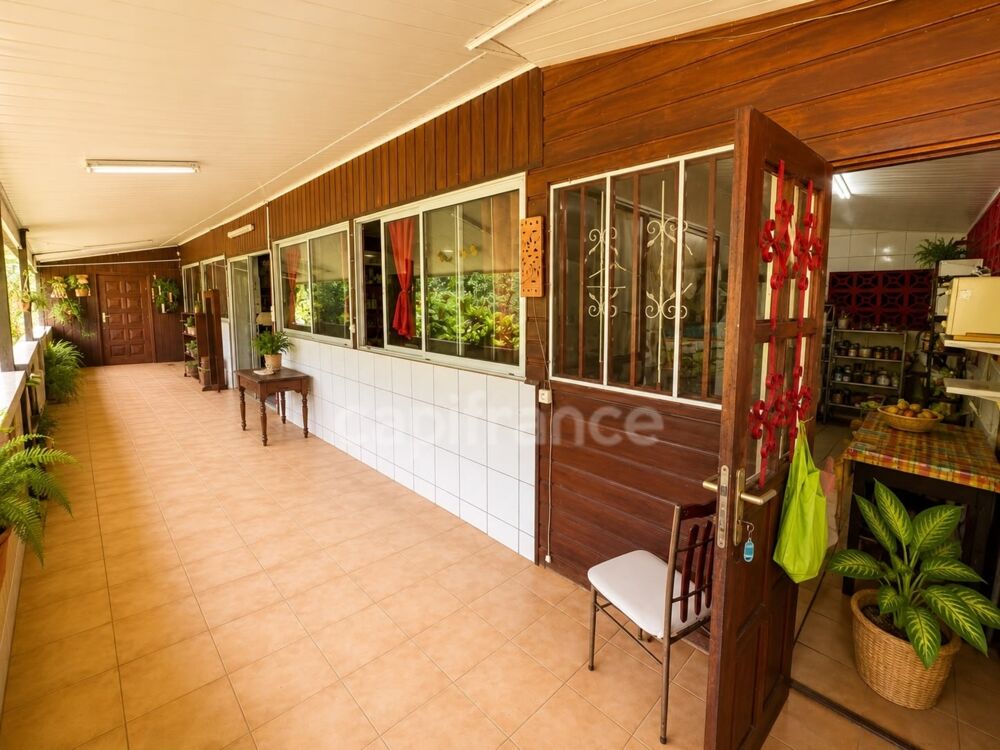 Maison à vendre 8 pièces MONTSINERY TONNEGRANDE (973)