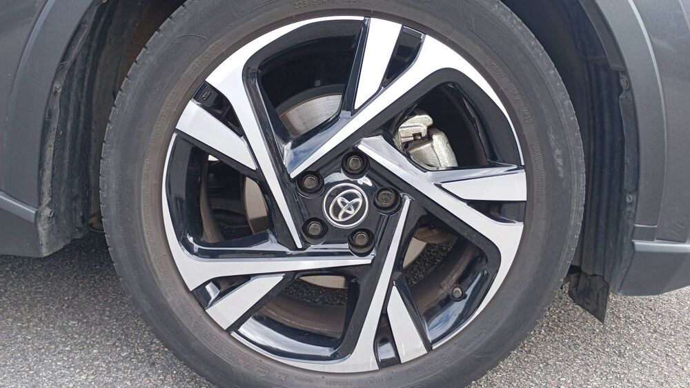 C-HR My23 1.8 VVT-i 122 Hybride 2WD CVT Design 2023 occasion 14400 Saint Vigor Le Grand