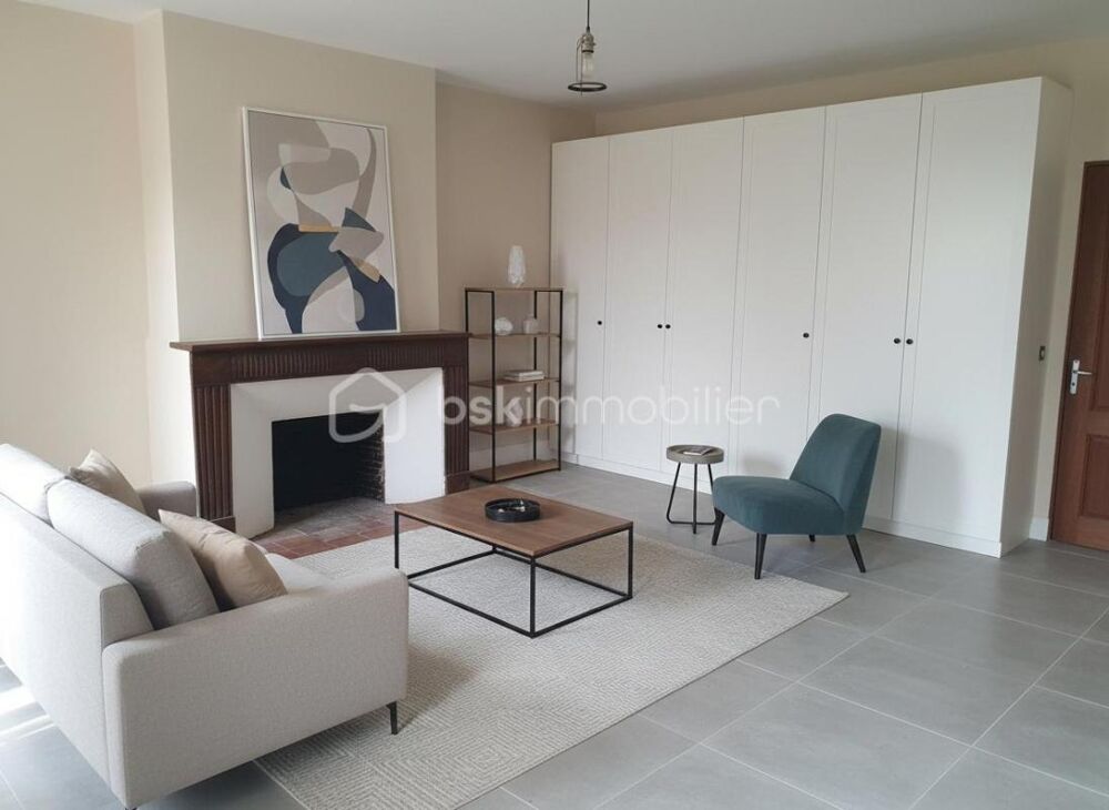 Vente Maison Maison de ville de 180 m² à rénover entièrement – Fort potentiel – Sous-sol et combles aménagés Monclar