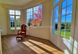  Propri�t�/ch�teau � vendre 8 pi�ces 258 m�