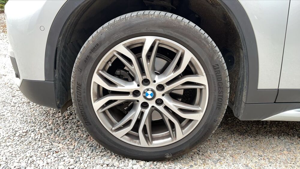 X1 sDrive 18d 143 BVA8 X Line 2017 occasion 16170 Val D Auge