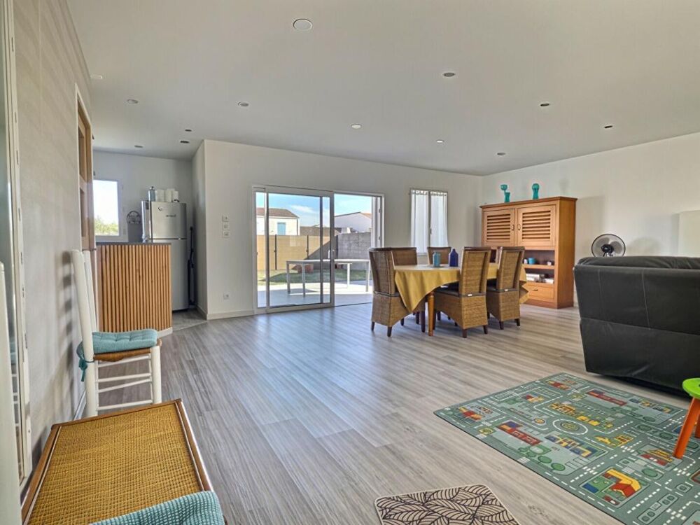 Vente Maison 17310 - Maison  4 pièce(s) 97 m2 - PLAIN-PIED RÉNOVÉ - Ile d'Oléron - Saint pierre d oleron