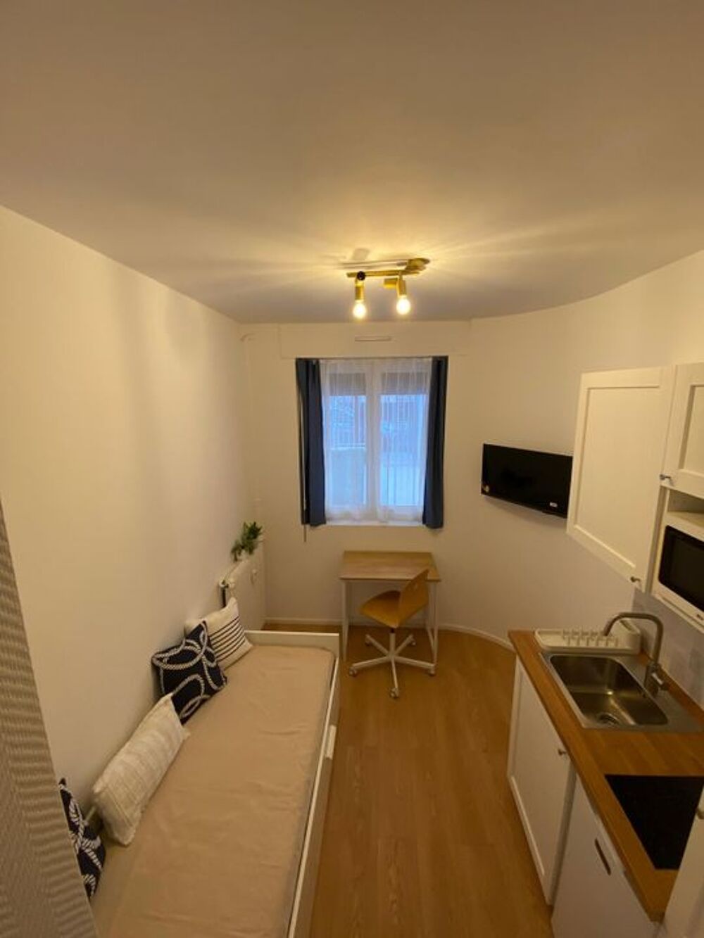 Location Appartement Studio de 11m2 à louer sur Paris 16 Paris 16