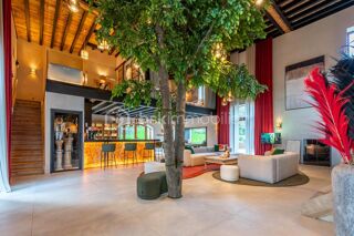  Maison à vendre 8 pièces 303 m²