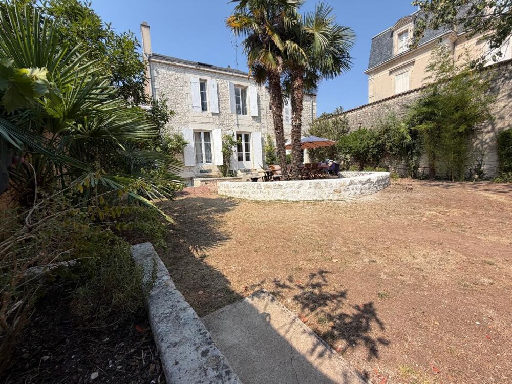 Vente Maison LUCON (85)- COEUR DE VILLE - DEMEURE BOURGEOISE XIX D'EXCEPTION 5 CHAMBRES AVEC PISCINE SUR PARC 1440M² Lucon