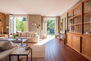  Maison à vendre 9 pièces 196 m²