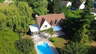  Villa à vendre 7 pièces 275 m²