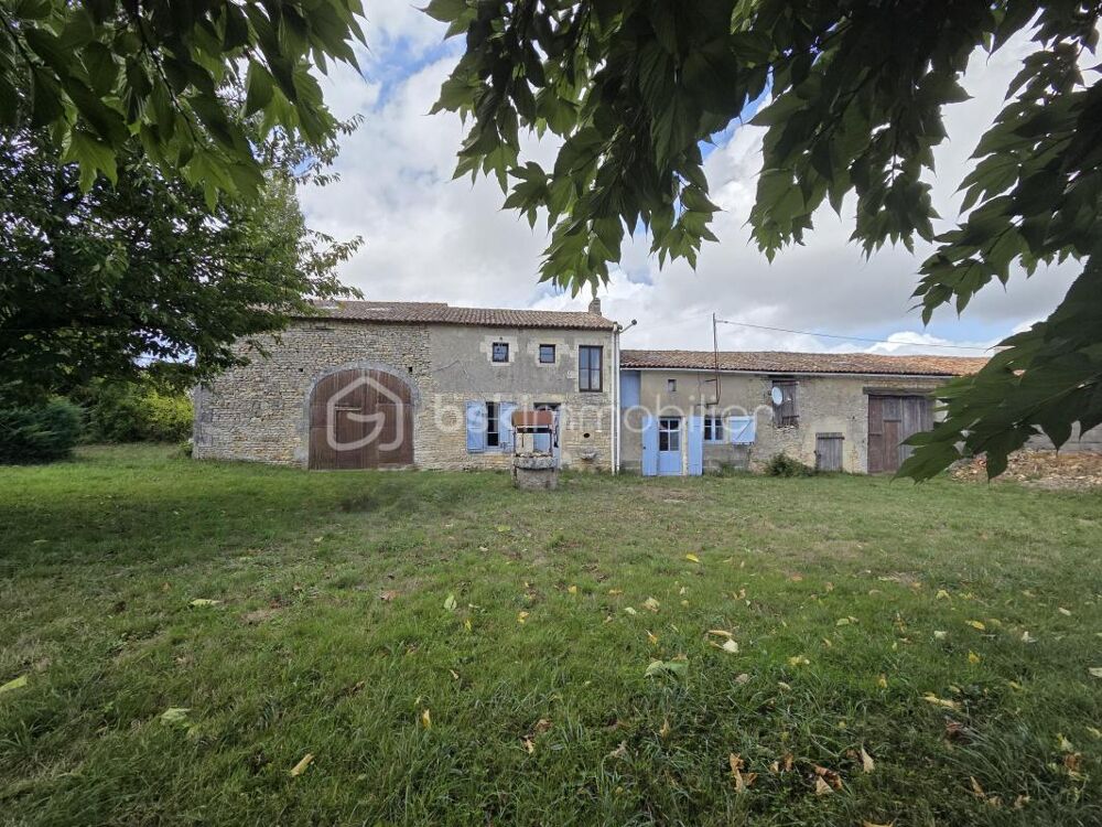 Maison en pierre à rénover au calme
