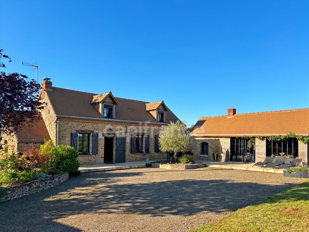 Maison à vendre longère rénovée trois chambres LAVARE (72)