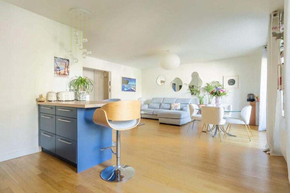 Appartement lumineux avec balcon à Nogent-sur-Marne