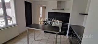  Appartement à louer 3 pièces 81 m²