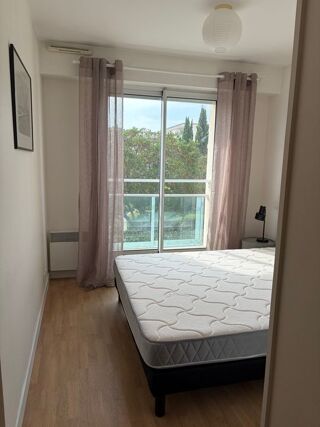  Appartement à louer 2 pièces 32 m²