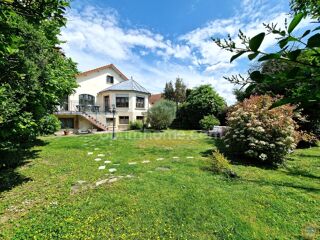  Maison � vendre 8 pi�ces 190 m�