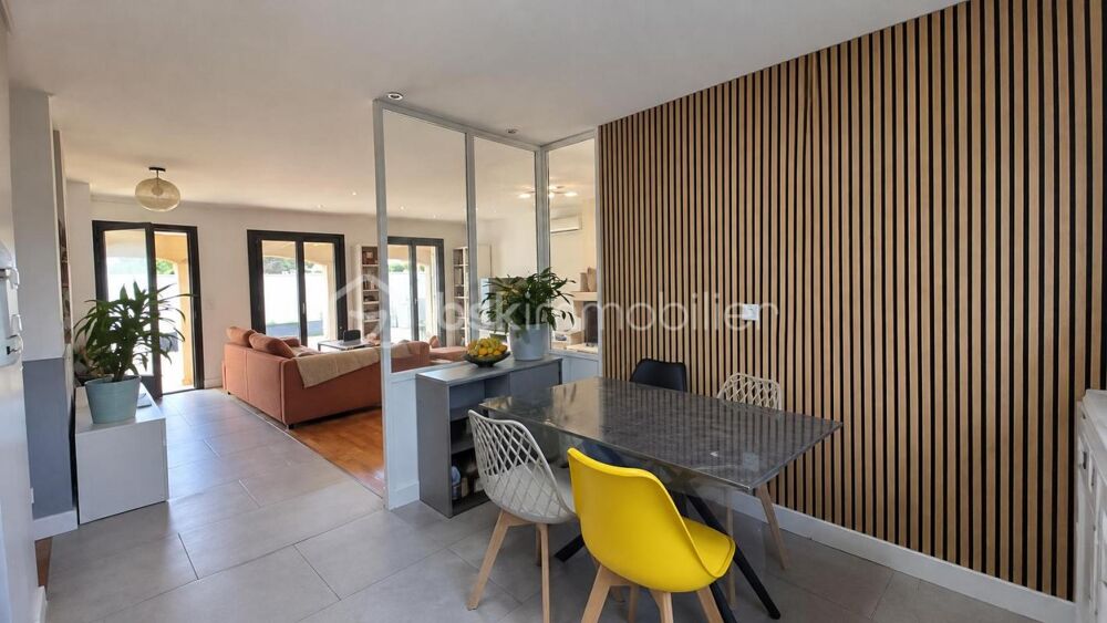 Vente Maison Maison de plain pied trois chambre et piscine Saint andre de sangonis