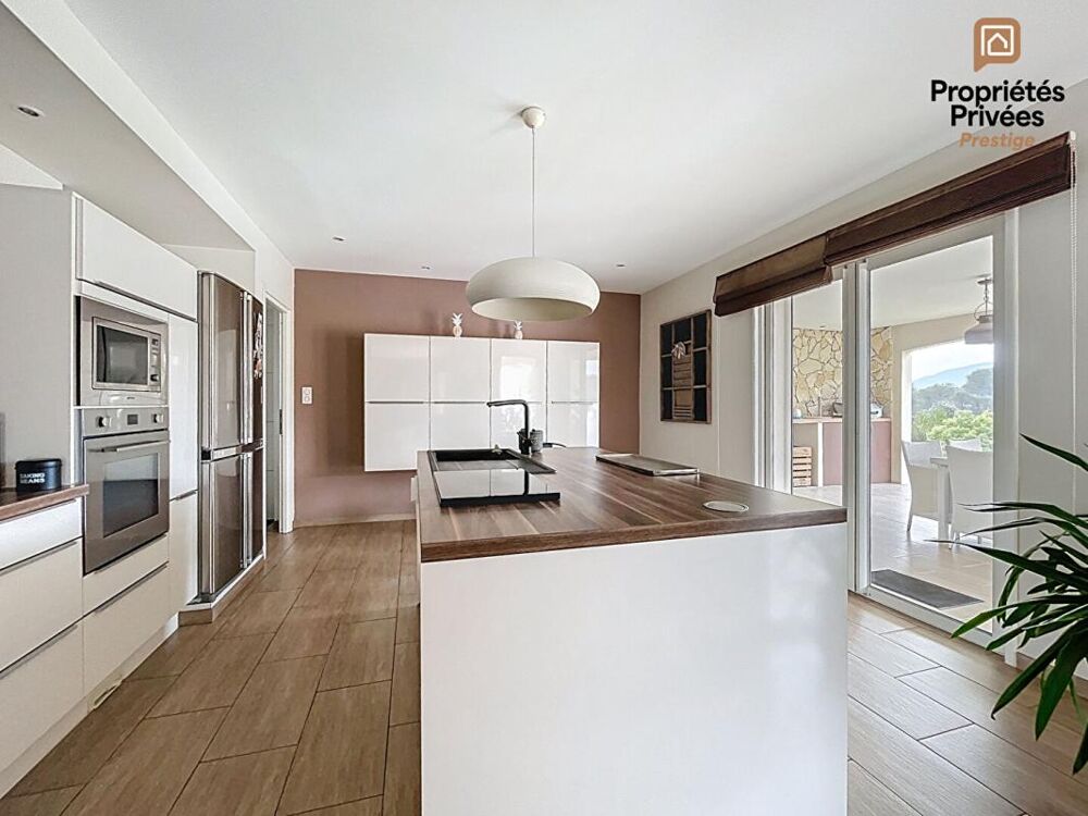 � vendre  Villa Olli�res (83470)