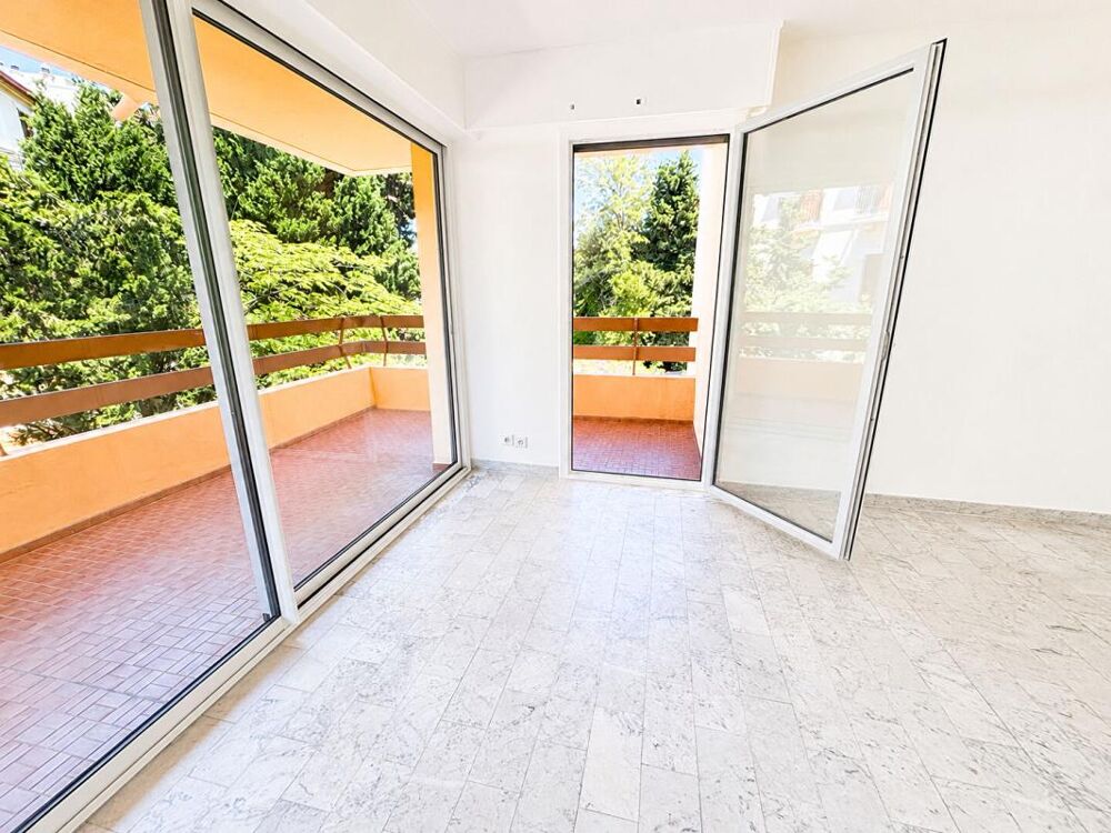 Vente Appartement NOUVEAU Appartement  2 pièce(s) 48 m2 Hyeres